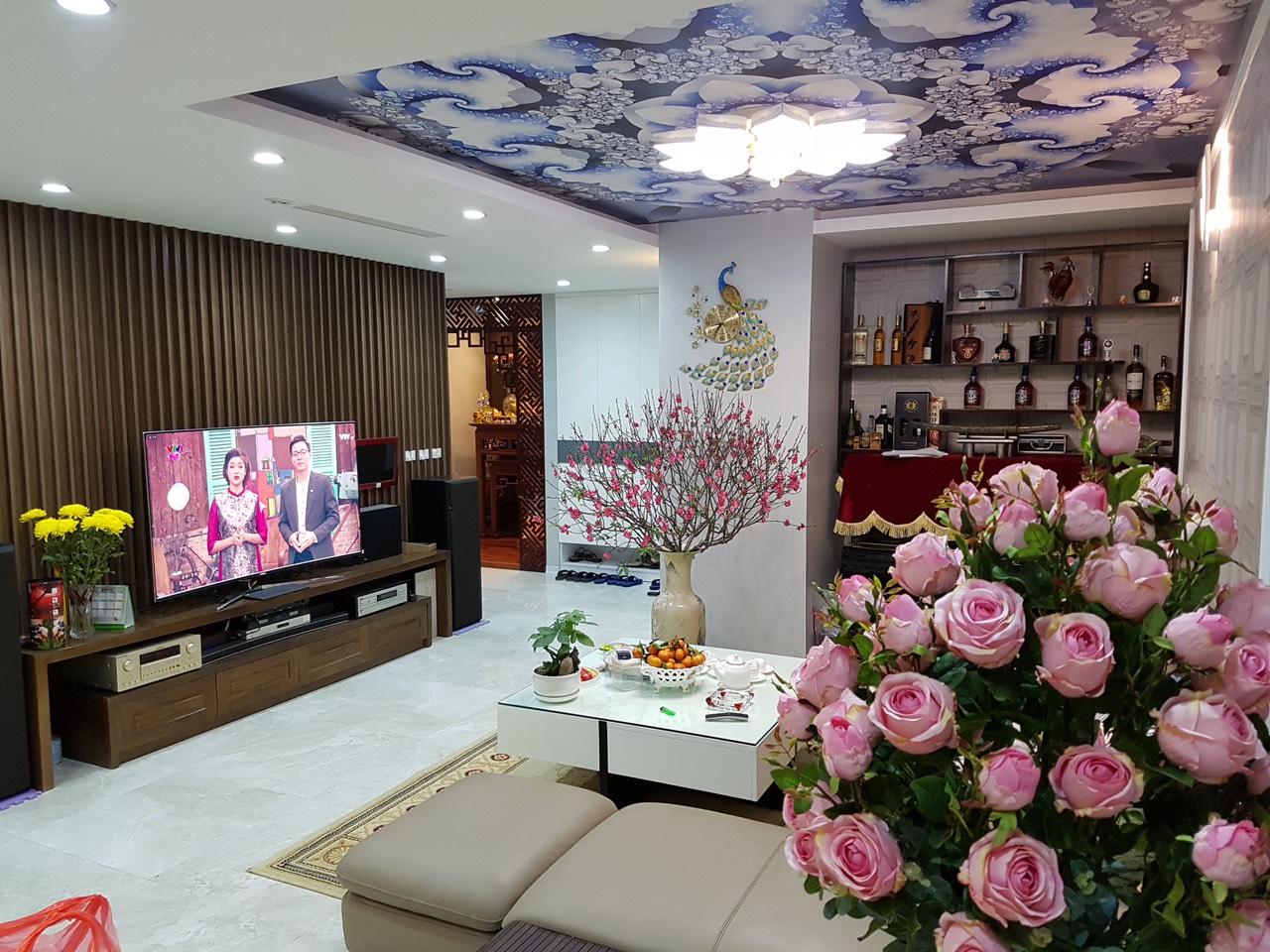 Chính chủ cần bán gấp căn hộ 4 PN diện tích 175m tại 62 Nguyễn Huy Tưởng. 10870651