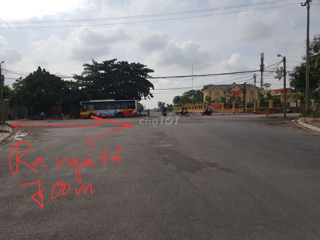 Cần bán nhà cấp 4 lô góc 2 mặt tiền 60m2 ô tô đỗ cửa tại Xã Đại áng, Huyện Thanh Trì, Hà Nội 10878895