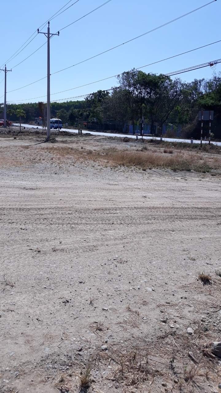 CẦN BÁN NHANH LÔ ĐẤT MẶT TIỀN QUỐC LỘ 1A (40X 95) 200M THỔ CƯ. TẠI SÔNG PHAN, HUYỆN HÀM TÂN, TỈNH BÌNH THUẬN . LH 0865869639
 10900389