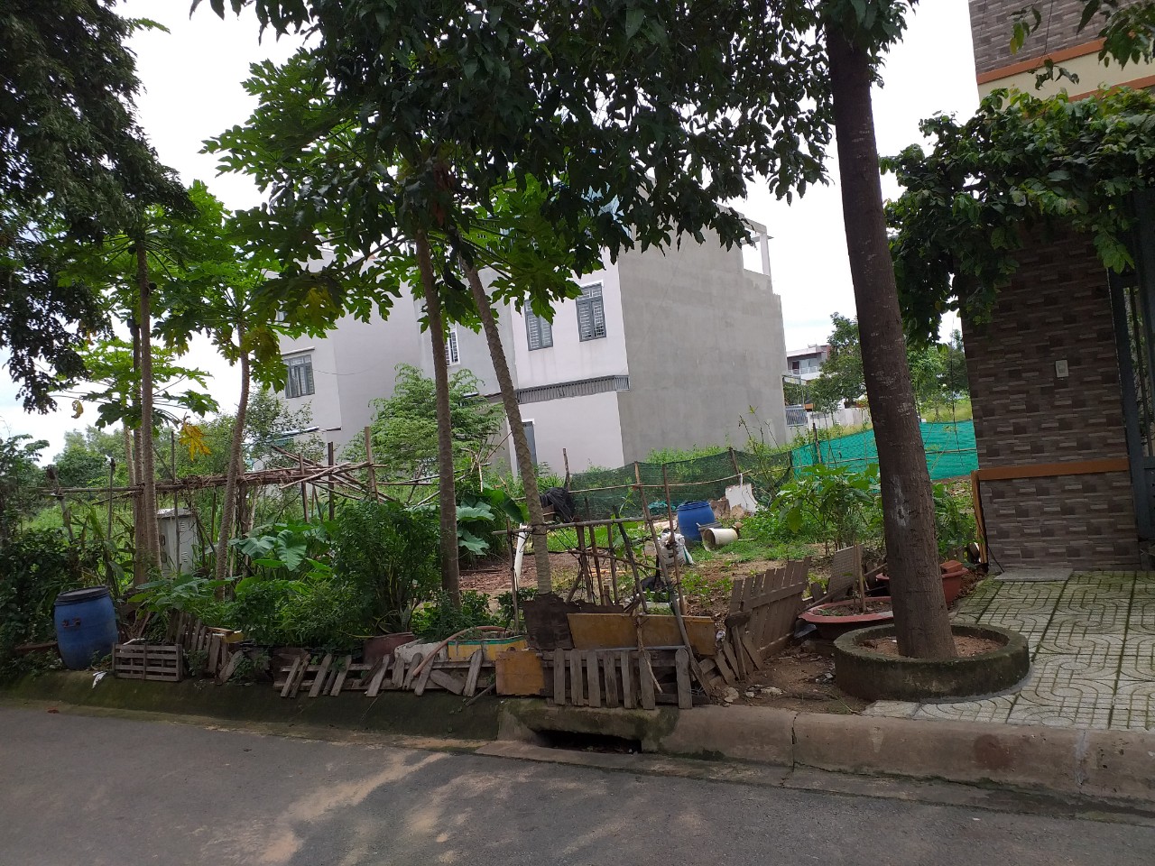 CẦN BÁN NHANH LÔ ĐẤT THỔ CƯ 100%, SHR , TẠI KHU ĐÔ THỊ MỚI BÌNH NGUYÊN PHƯỜNG BÌNH AN, THÀNH PHỐ DĨ AN, TỈNH BÌNH DƯƠNG, LH : 0983846465
 10925511