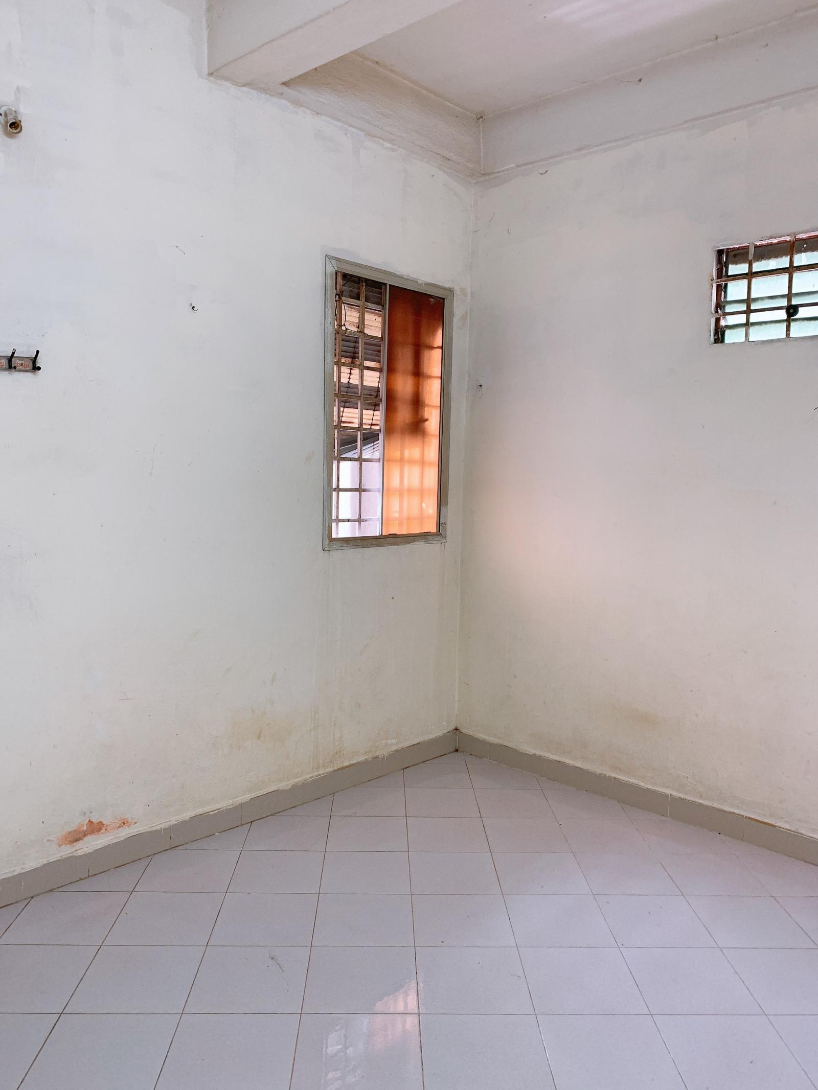 CHO THUÊ PHÒNG TRỌ ĐỊA CHỈ 232/8/3 BÀ HẠT F9 Q10 10934509