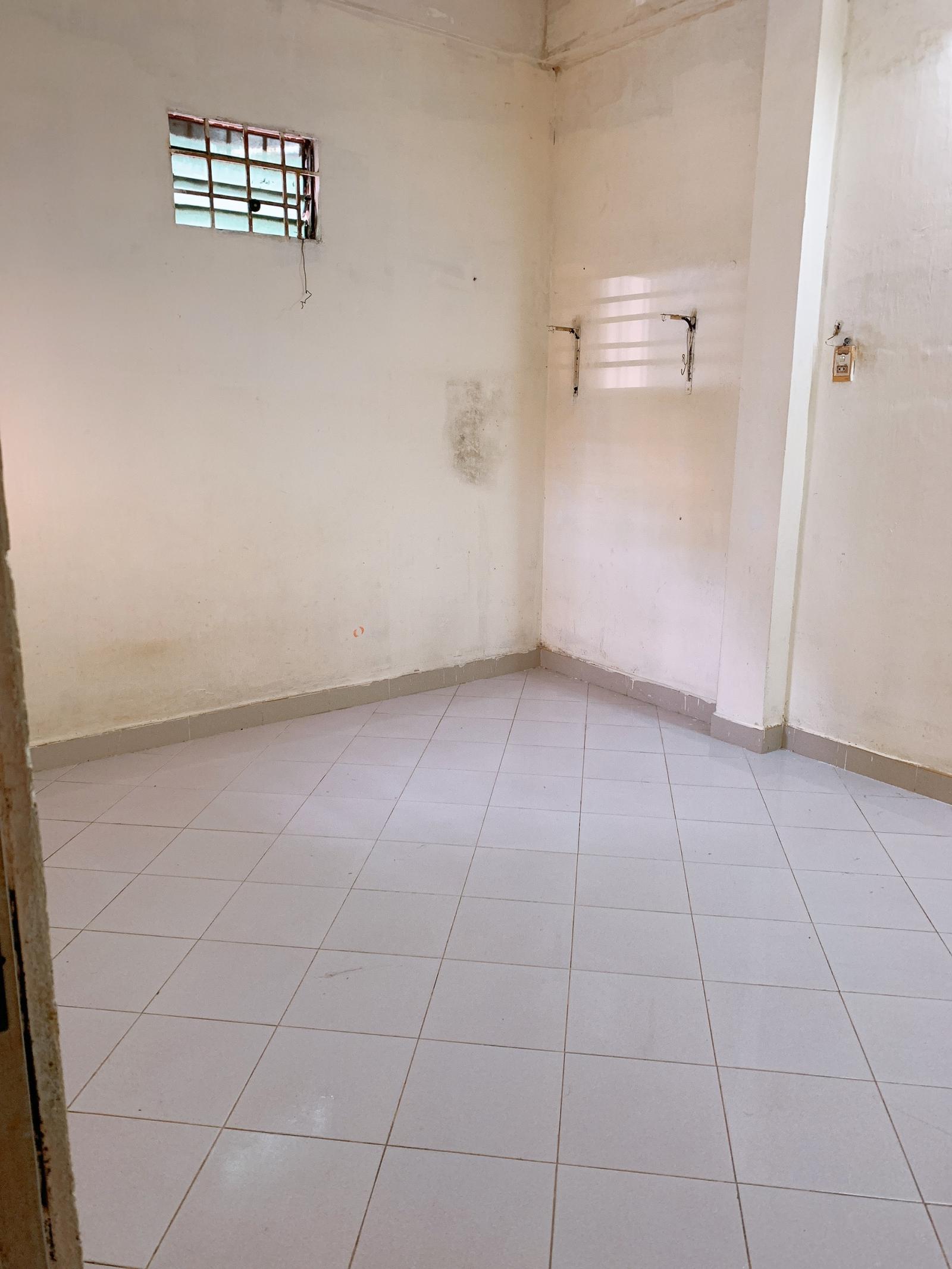 CHO THUÊ PHÒNG TRỌ ĐỊA CHỈ 232/8/3 BÀ HẠT F9 Q10 10934509