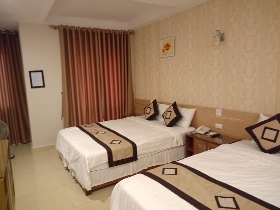 20.2 tỷ khách sạn 32 phòng phố Trần Duy Hưng, 9 tầng mặt tiền 9m thuê 150tr/tháng


 10968743