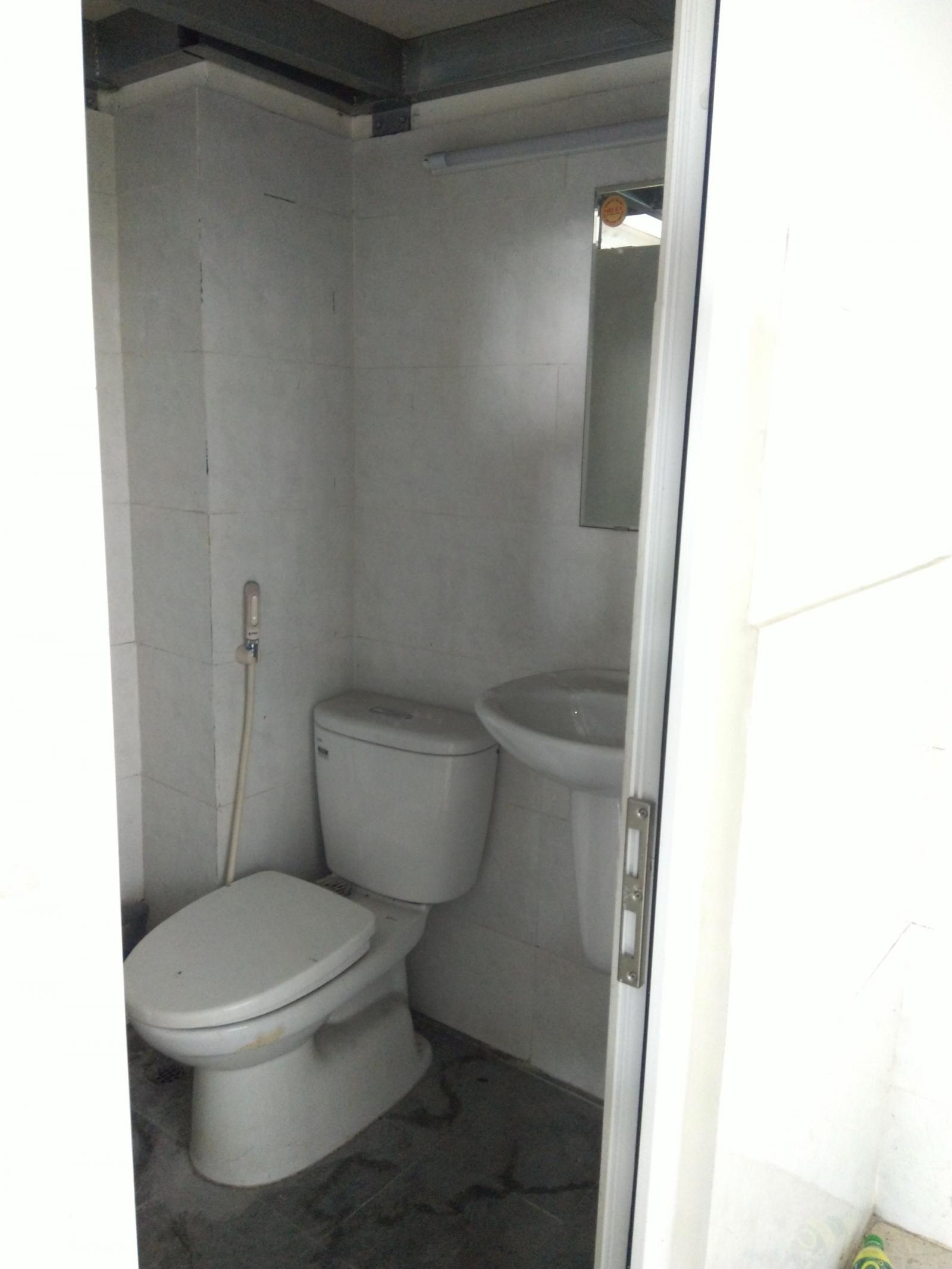 Chính chủ cho thuê phòng trọ mới xây, có gác, máy lạnh, toilet riêng gần chợ Linh Xuân – Thủ Đức. LHQL: 0946226876


 10987394