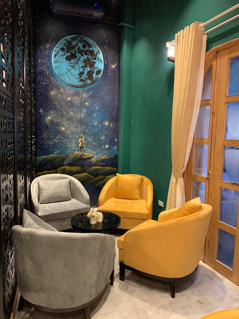 Nhượng quán cafe Shisha 3 tầng , 50m2/ tầng , 2 vỉa hè rộng tại Số 2 cửa đông - Hoàn Kiếm - Hà Nội 10990539