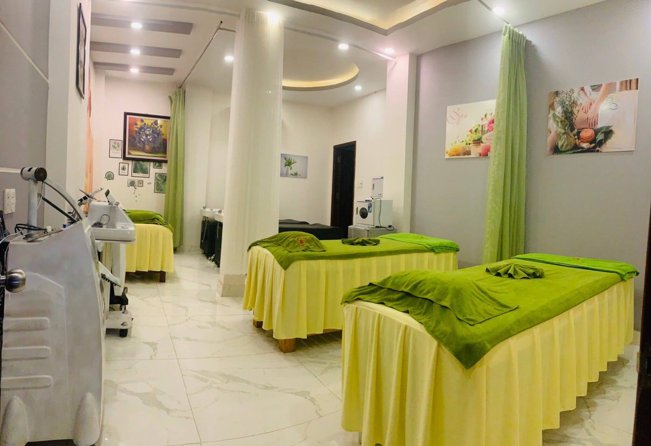 DO BẬN VIỆC GIA ĐÌNH Ở QUÊ, MINH CHUYỂN CƠ SỞ VỀ TỈNH, NÊN MÌNH CẦN SANG SPA GẤP Ở GÒ VẤP 10999521