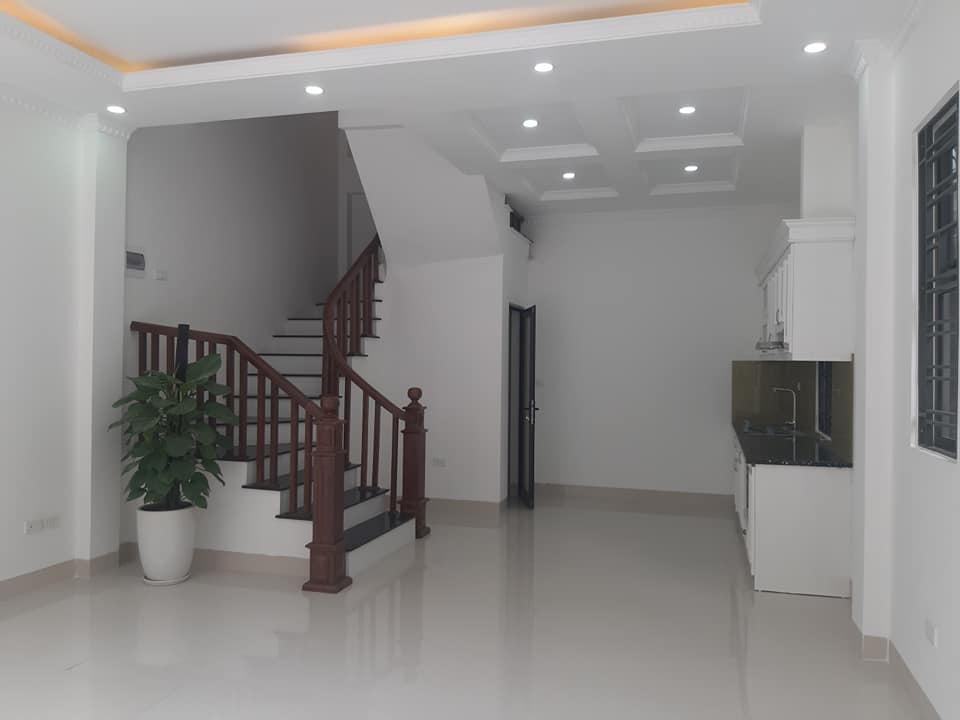   CẦN BÁN NGAY -  NHÀ NGUYỄN SƠN LONG BIÊN 43m2, 5T, 4,1 TỶ (LH : 0965 722 358)
 11053397