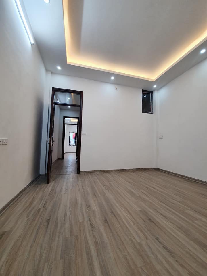 BÁN NHÀ KHƯƠNG ĐÌNH, THANH XUÂN, 70M2, Ô TÔ QUA, VỊ TRÍ ĐẸP,NỘI THẤT 5 SAO, NHỈNH 5 TỶ 11074135