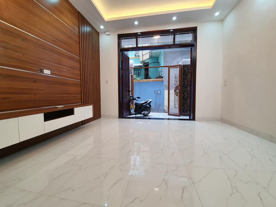 BÁN NHÀ KHƯƠNG ĐÌNH, THANH XUÂN, 70M2, Ô TÔ QUA, VỊ TRÍ ĐẸP,NỘI THẤT 5 SAO, NHỈNH 5 TỶ 11074135