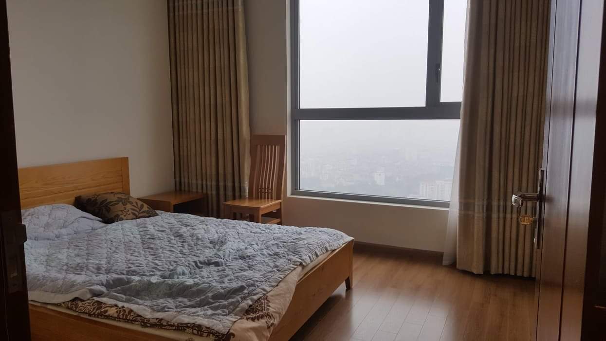 Cắt lỗ 300tr căn hộ 1 ngủ, 53m2, CC Vinhomes Nguyễn Chí Thanh, giá 3.3 tỷ. Lh: O96 44433 678 11131542