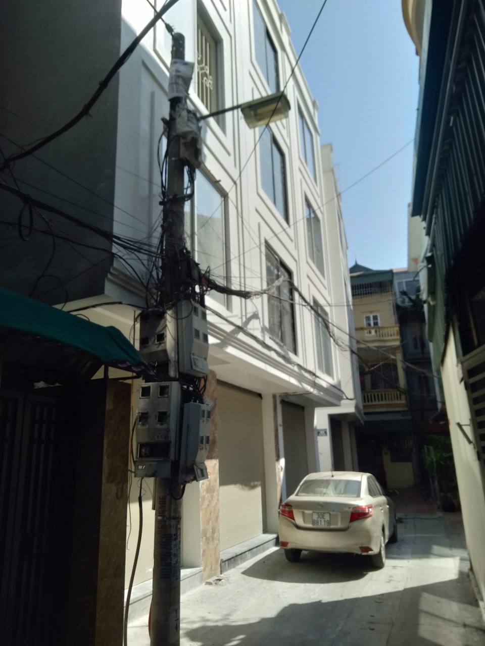 Cần bán 5 căn nhà 5 tầng đường Nguyễn Văn Linh, P.Phúc Đồng, Long Biên, 0902830323
 11146079