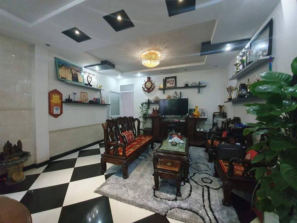 Nhà mặt phố Nhạc Sơn, Lào Cai, 120m2x3T, vỉa hè 7m, xách vali ở luôn, giá trên 4 tỷ 11151089