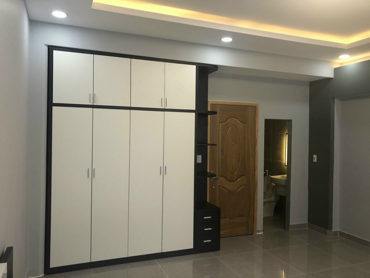 Nhà Hẻm Xe Tải 7 m Âu Cơ, Quận 11,40m2, 4 Tấm, 4 PN lớn.giá 4,7 tỷ (TL) 11151218