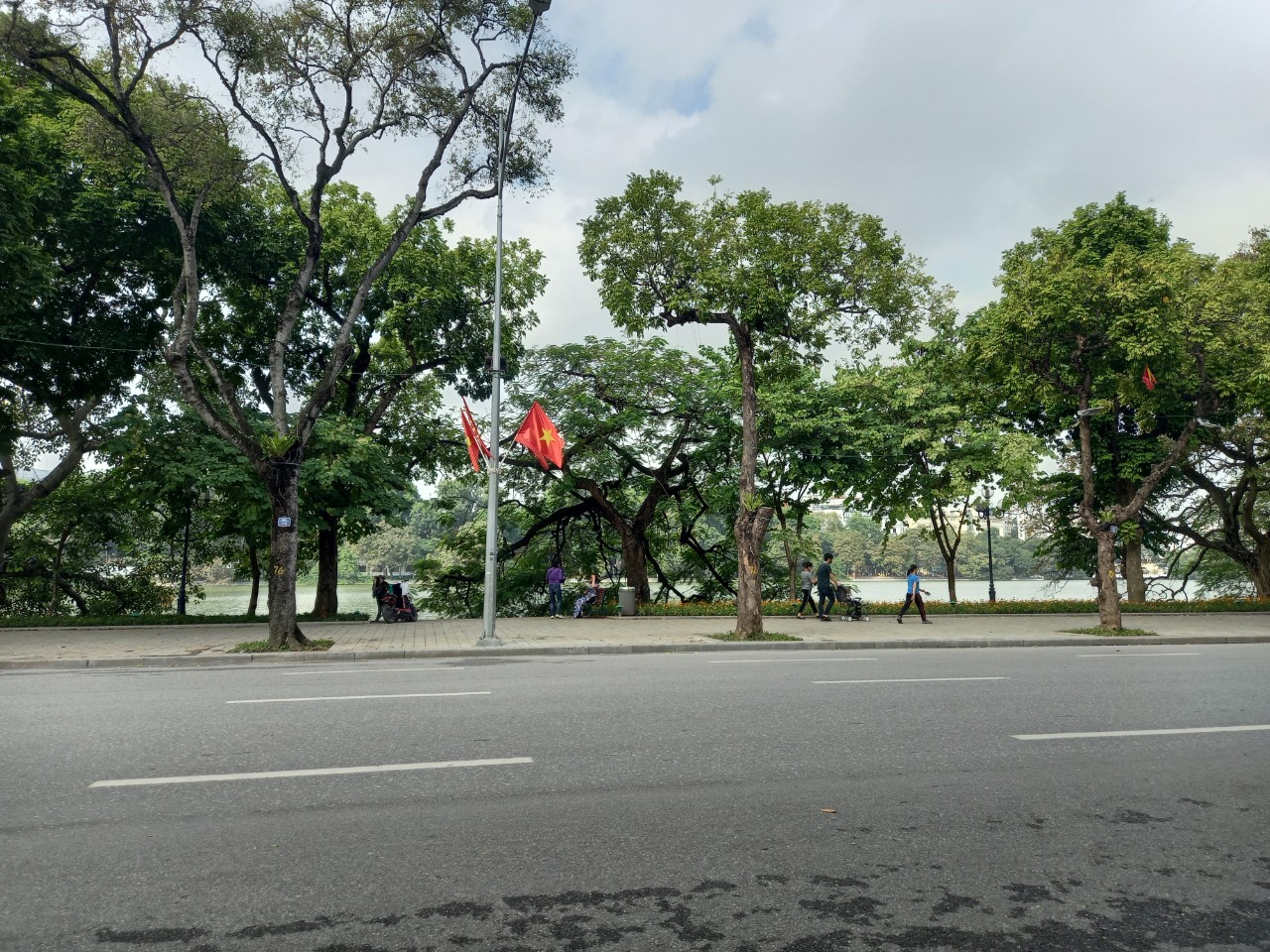 [HIẾM] Mặt phố Hàng Khay 212m2, MT8m, nhiều đại gia săn tìm, giá 212 tỷ
 11158475