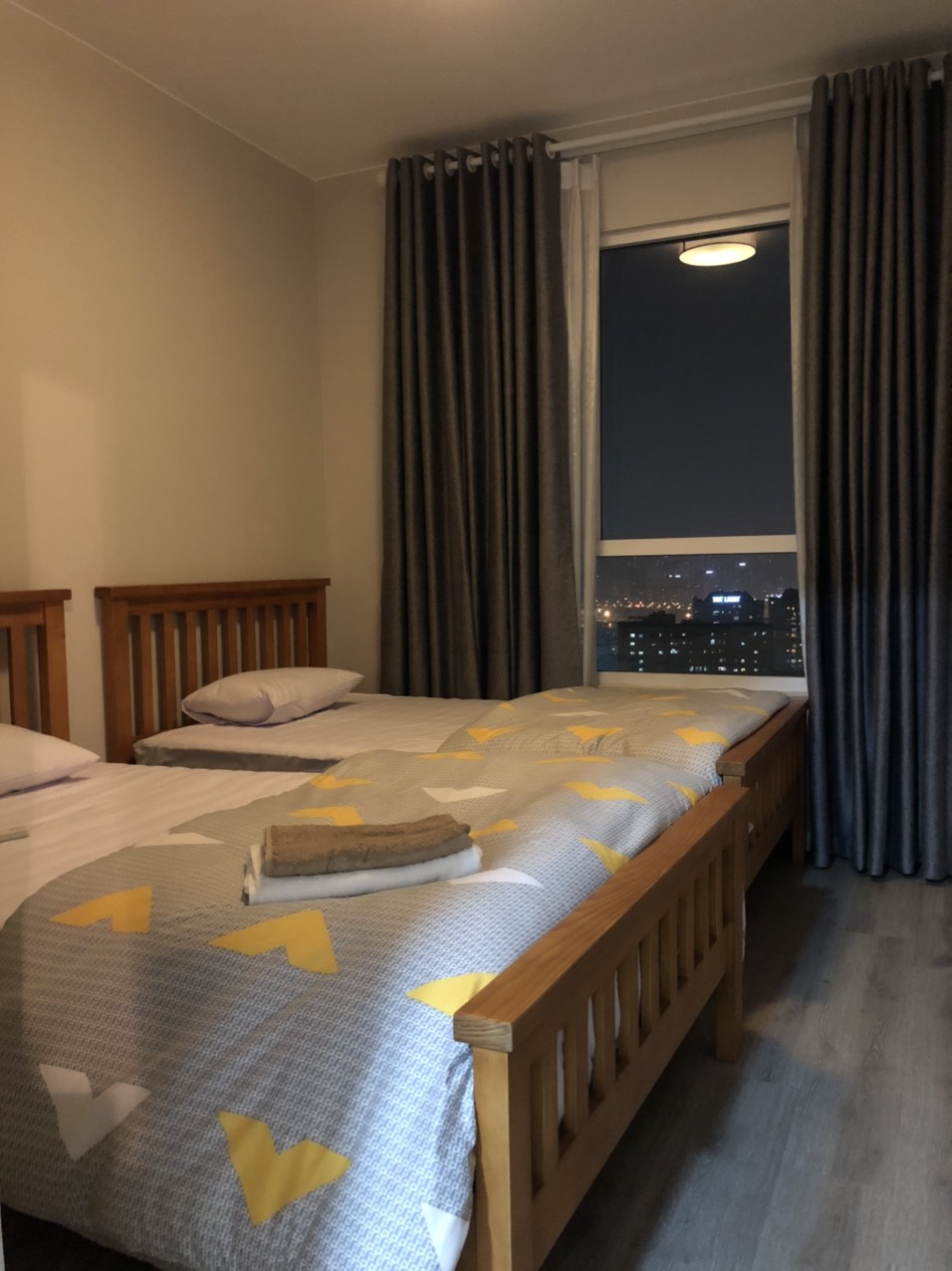 Cho thuê chung cư Season Avenua Mỗ Lao 2 phòng ngủ đủ đồ giá cho thuê 9tr/tháng LH: 091561569 11164655