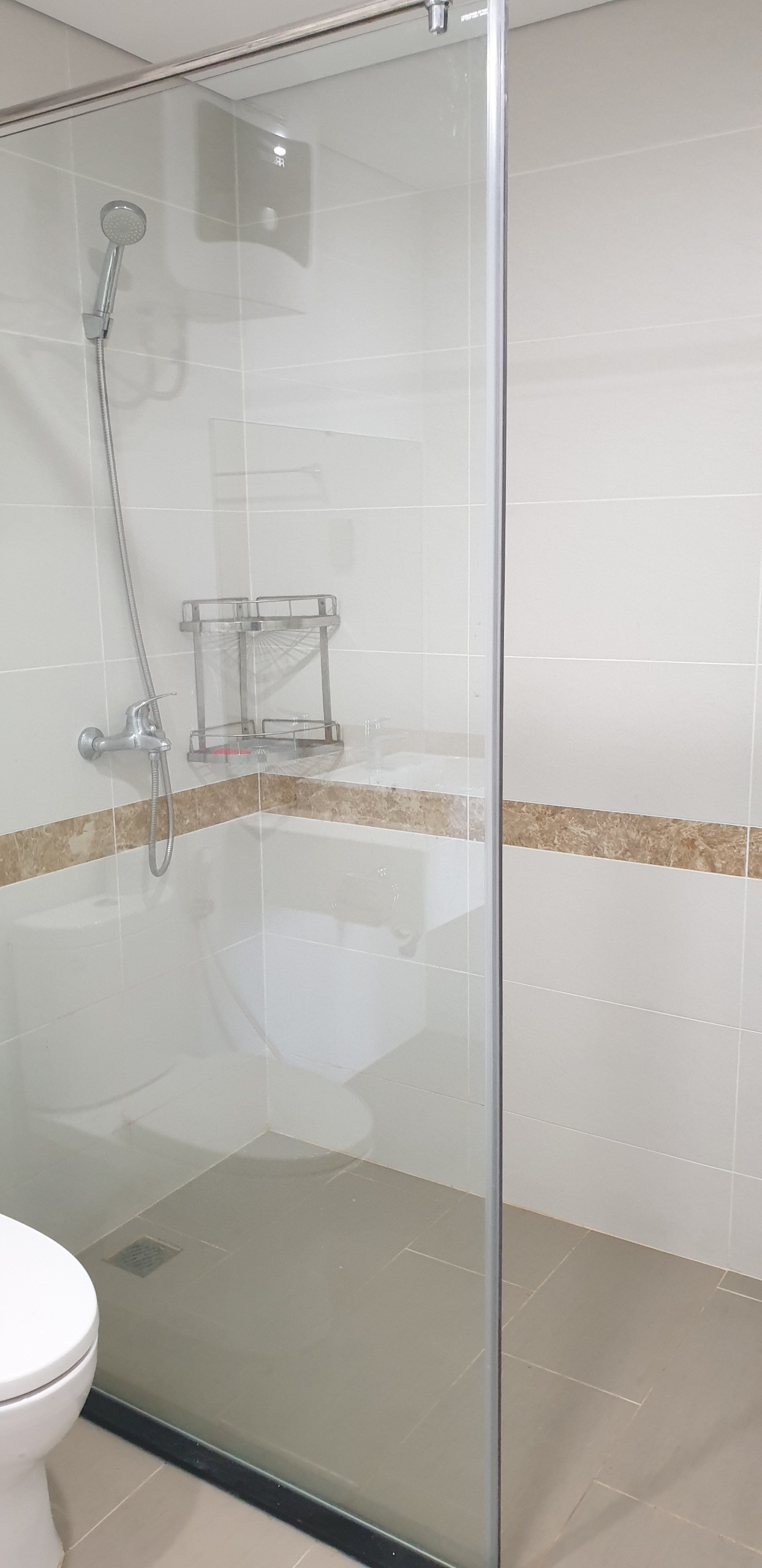 Cho thuê chung cư Mỹ Đình Plaza 2 mặt đường Nguyễn Hoàng 2 PN đủ đồ giá 10tr/tháng LH: 0915651569 11164724