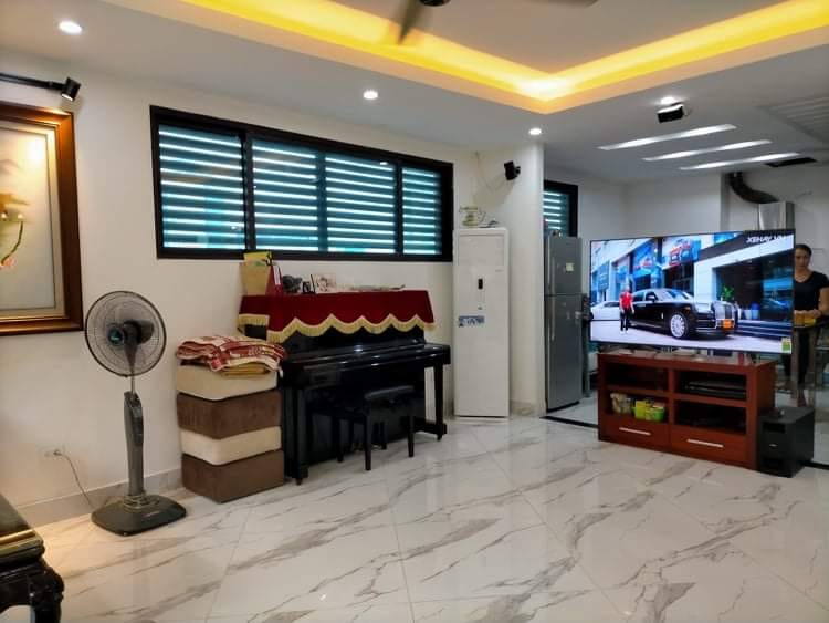 Bán nhà Hoàng Văn Thái – phân lô quân đội – 6 tầng thang máy xịn – garo ô tô 7.5 tỷ 11165882