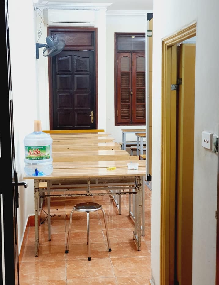 Bán nhà mặt Phố Hoàng Sâm, Cầu Giấy 36 m2 x 5 tầng, mặt tiền 3.5m. Mở cửa là có tiền.  11173606