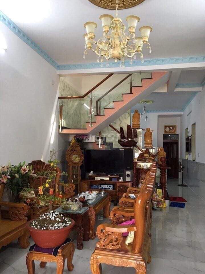 Nhà 2 lầu 1 trệt khu phố 2, Phường trảng dài , Thành phố Biên Hòa, Đồng Nai
 11175167