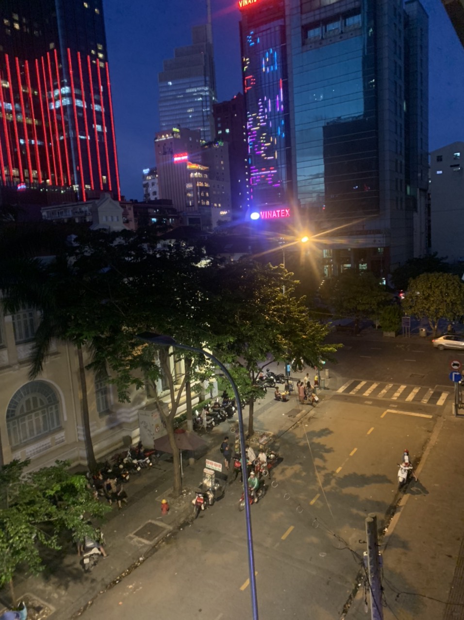 CẦN CHO THUÊ CĂN HỘ CHUNG CƯ 15 HẢI TRIỀU, P. BẾN NGHÉ, Q1, TP HỒ CHÍ MINH 11209831