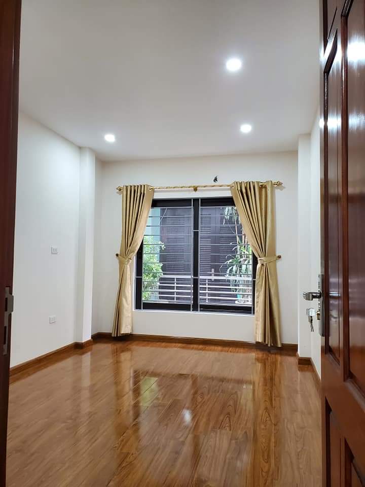 BÁN NHÀ PHỐ NGUYỄN SƠN, LONG BIÊN 5T, 41m2, 4.1 tỷ  11211122