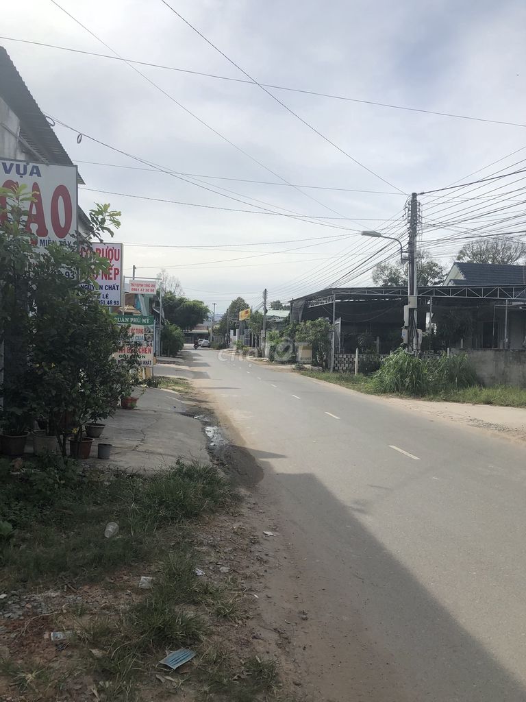 CHÍNH CHỦ BÁN NHÀ 2 MẶT TIỀN BUÔN BÁN. NGAY CHỢ PHÚ MỸ, THỦ DẦU MỘT, TỈNH BÌNH DƯƠNG. LH 0988441483 11214631