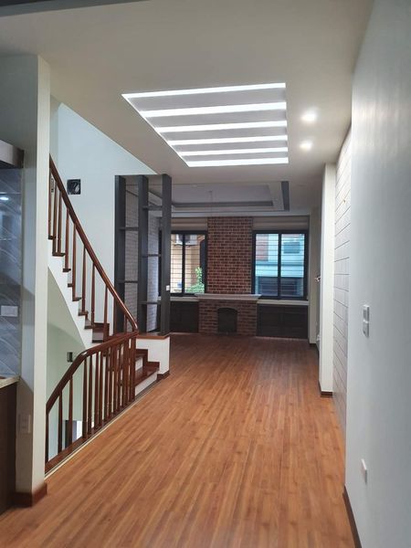 Bán nhà riêng 5 tầng phân lô đường Doãn Kế Thiện, Cầu Giấy 11226152