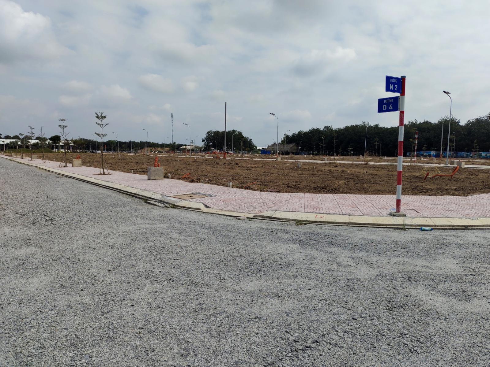 BÁN ĐẤT VỊ TRÍ ĐẮC ĐỊA GIÁ HẤP DẪN NHẤT THỊ TRƯỜNG , GẦN CHỢ CHÁNH LƯU BẾN CÁT, BÌNH DƯƠNG, LH 11231112