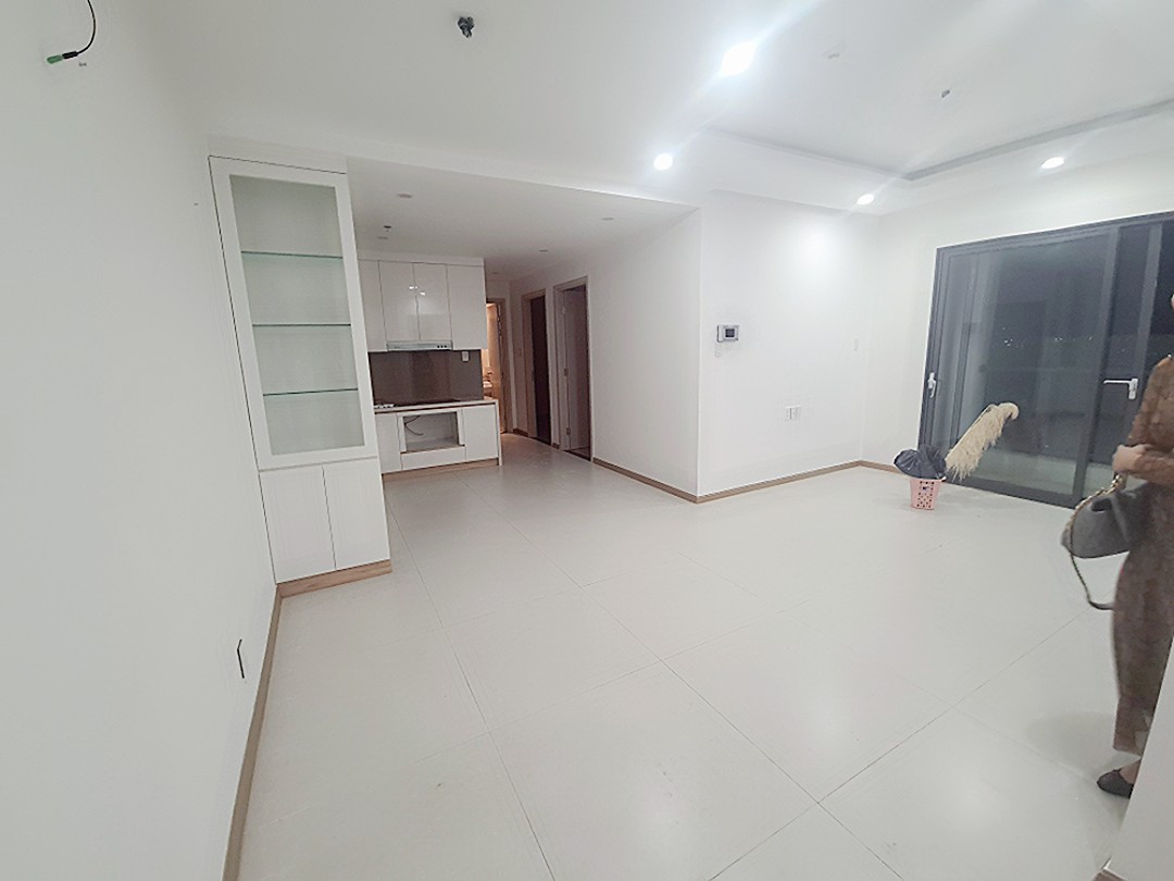 Bán khách sạn đang hoạt động tốt 144 Nguyễn Văn Thạnh, Quận 9, giá đầu tư 11234436