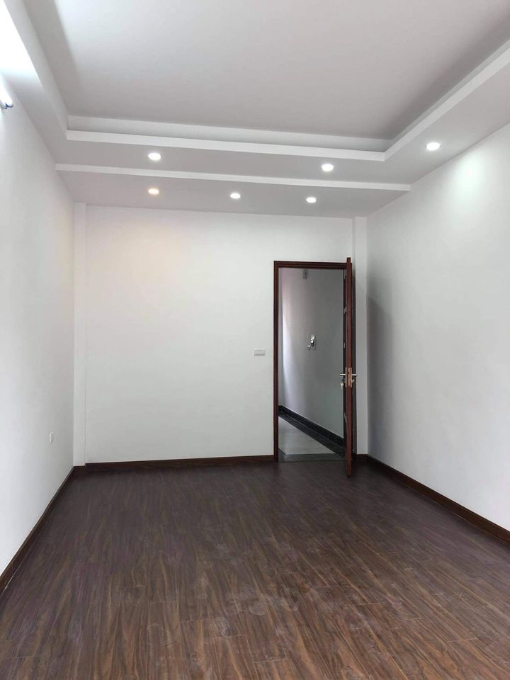      BÁN NHÀ CỔ LINH, LONG BIÊN 4T, 45m2, GIÁ 3,3 tỷ

 11251810