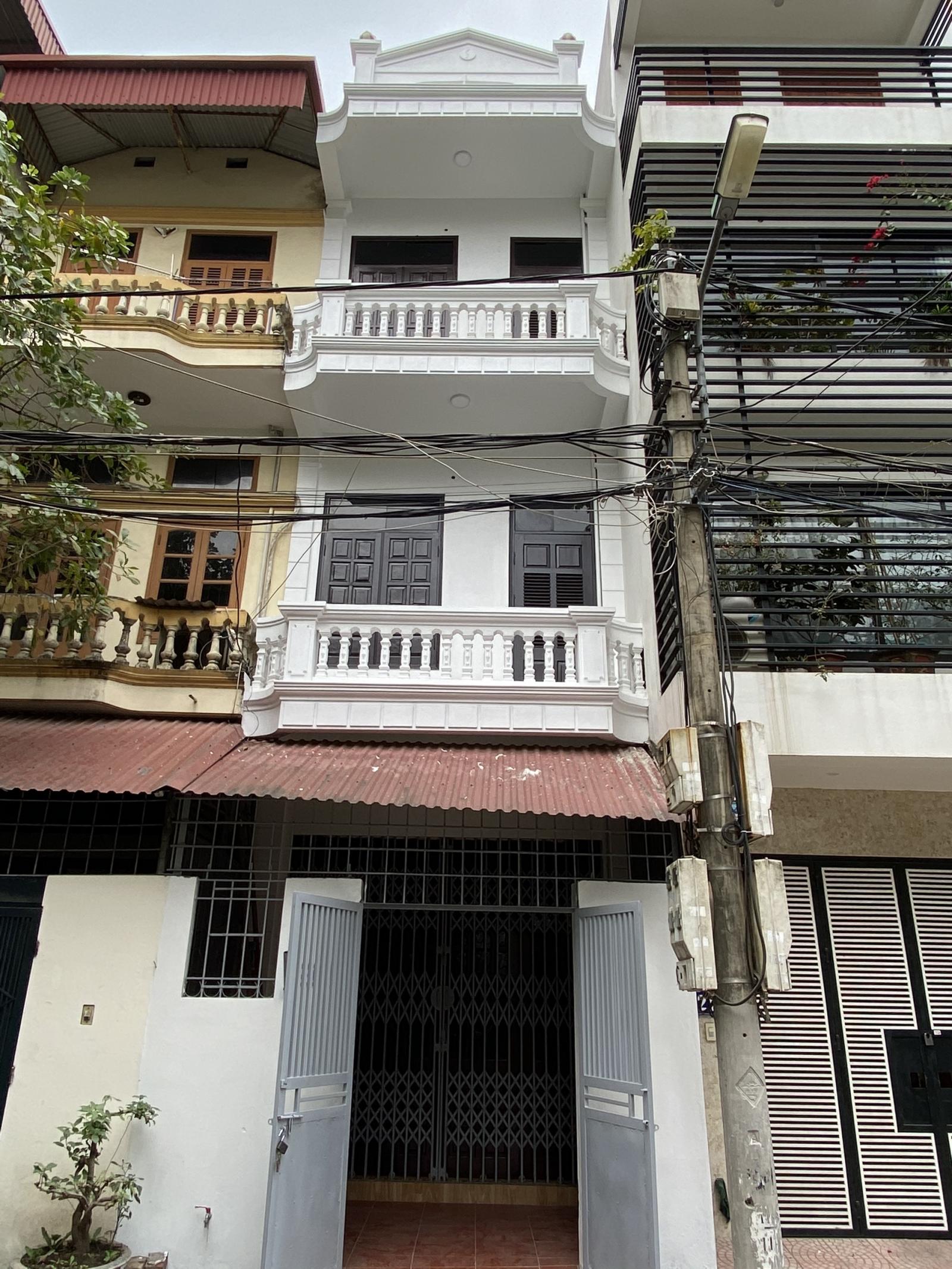 Cần cho thuê lâu dài căn nhà 3 tầng đường Nguyễn Văn Linh, Phường Phúc Đồng, Quận Long Biên, Hà Nội 11259547