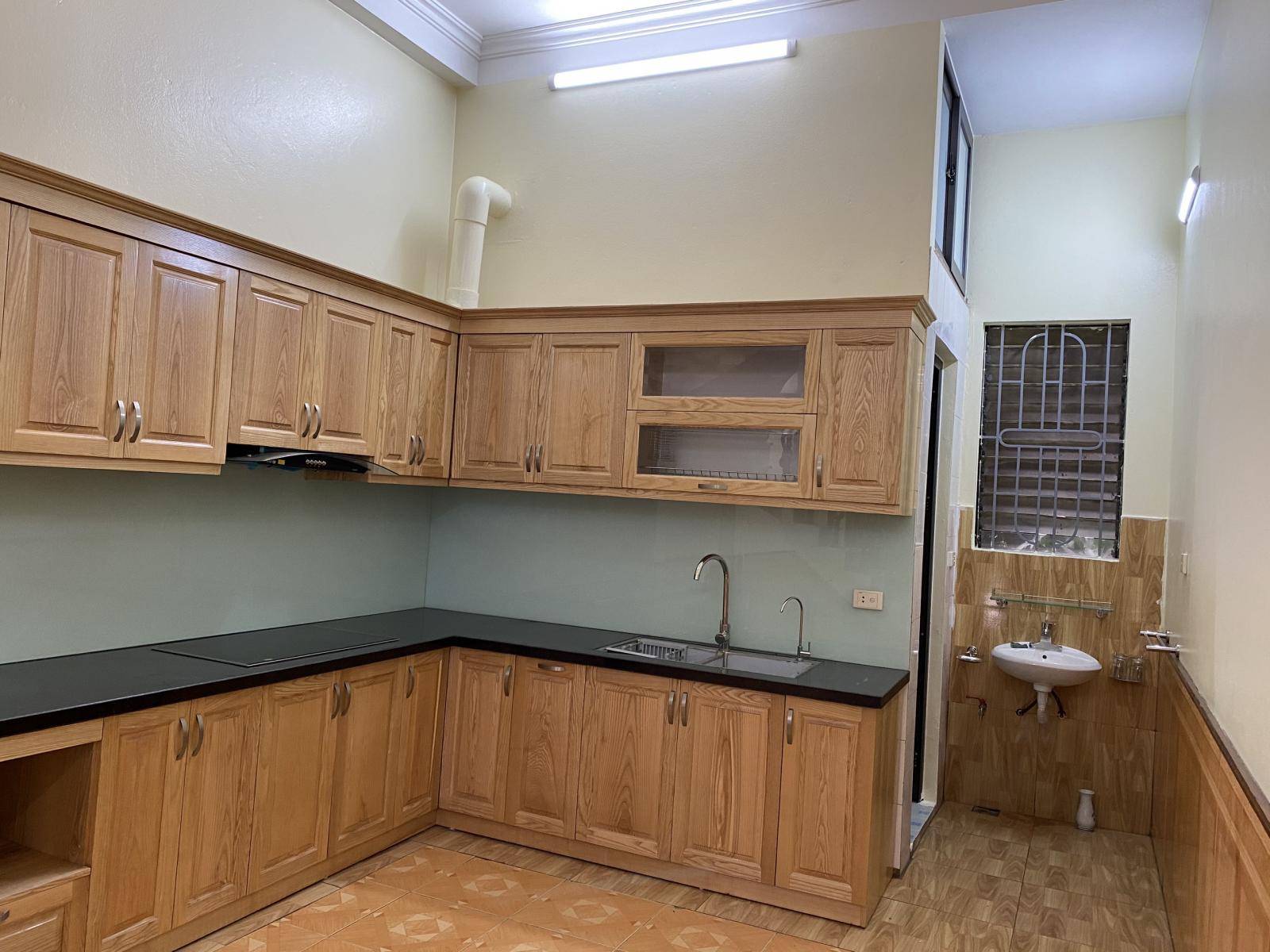 Cần cho thuê lâu dài căn nhà 3 tầng đường Nguyễn Văn Linh, Phường Phúc Đồng, Quận Long Biên, Hà Nội 11259547