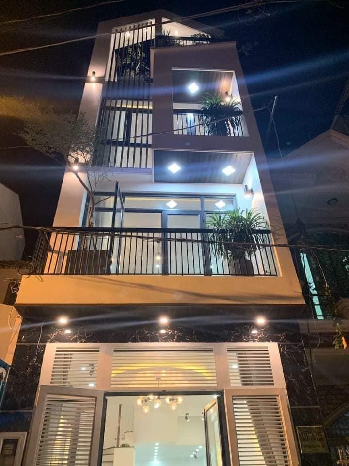 Nhà đẹp ở ngay 3/2 Quận 10, 39m2 chỉ 5 tỷ 1 TL, 0938 928 893  11261122