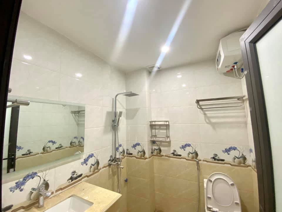 Nhà đẹp Ái Mộ - Long Biên 61m x 4 tầng, 4.5 tỷ 
 11265409