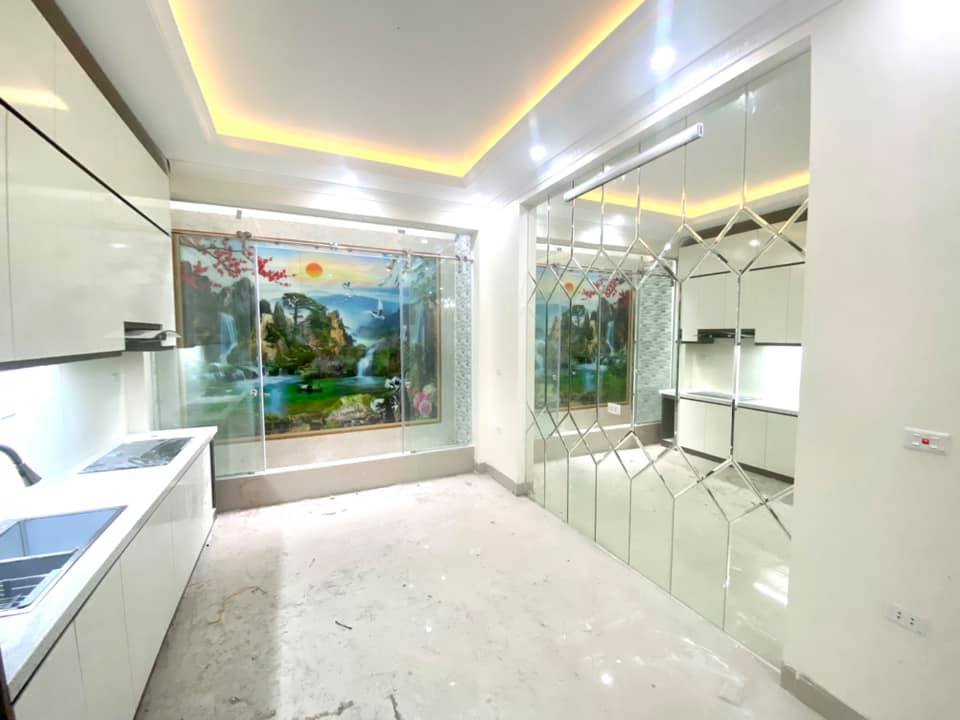 Nhà đẹp Ái Mộ - Long Biên 61m x 4 tầng, 4.5 tỷ 
 11265409