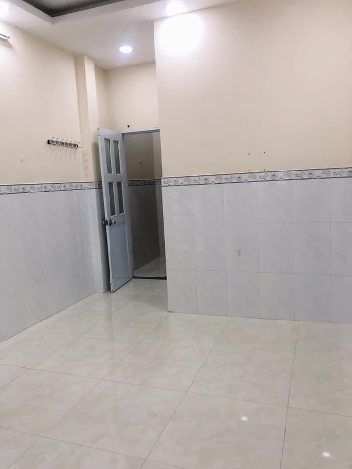 Nhà mới ở ngay, Ngô Quyền với Ba Tháng Hai, 4 lầu, 4 PN, giá 4.9 tỷ 11284914