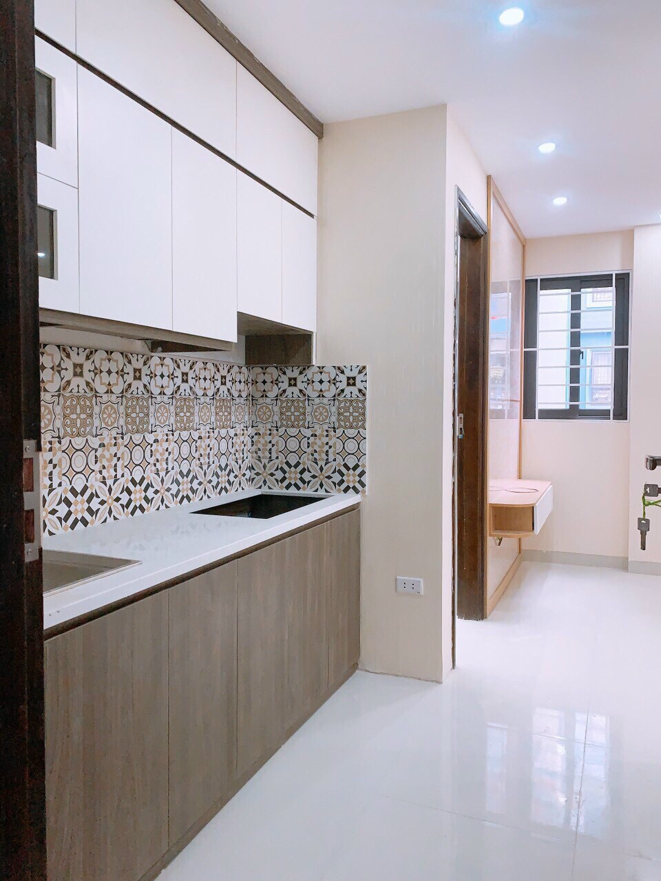 Chung cư mini ngõ 1 Đông Quan - Nguyễn Khánh Toàn - Quan Hoa 810 triệu/căn, ở ngay, full nội thất 11303350