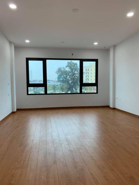 CHÍNH CHỦ CHO THUÊ NHÀ 5 TẦNG TẠI NGÃ TƯ PHẠM VĂN ĐỒNG - XUÂN ĐỈNH, BẮC TỪ LIÊM, HÀ NỘI 11348186