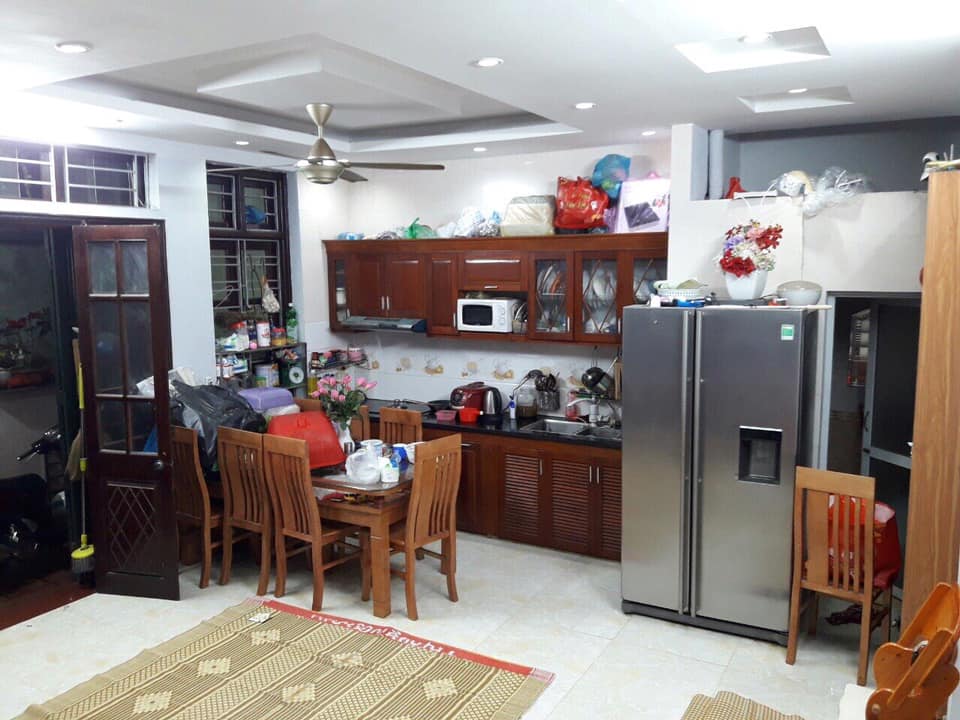 Nhà đẹp Lạc Long Quân - Gần phố - 42m2 5 tầng, 7.5m mặt tiền - Hơn 3 tỷ 11350514