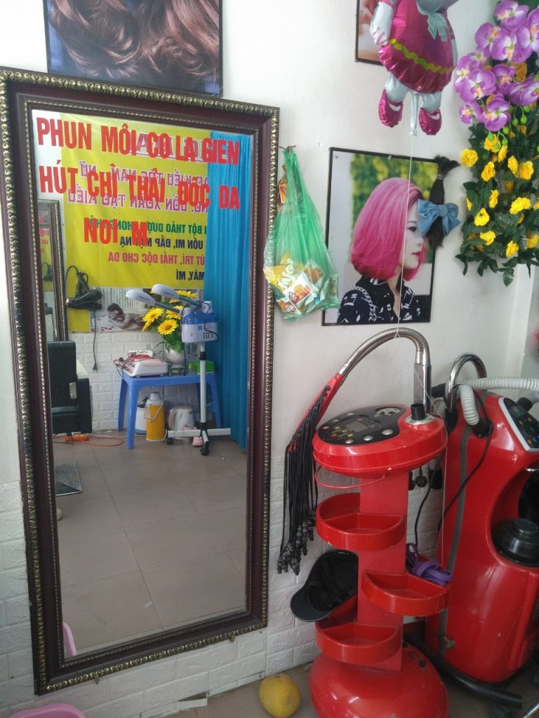 Chính chủ cần sang nhường salon tóc tại Hà Nội 11350628