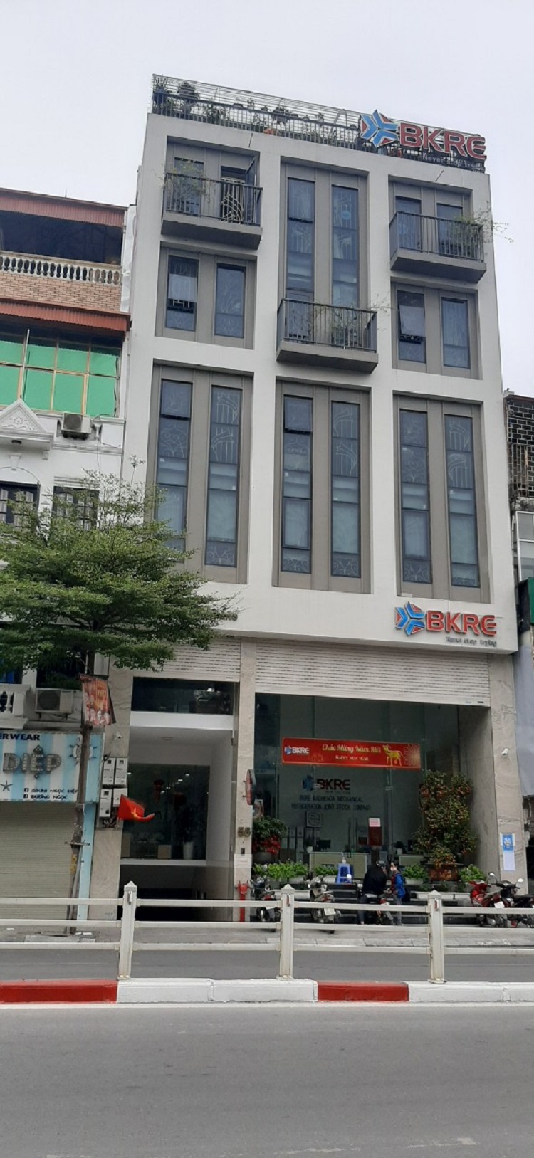 Chính chủ cần bán nhà mặt ngõ phố Vũ Hữu Thanh Xuân 54m2 giá nhỉnh 10 tỷ lh 0918290576 11352081
