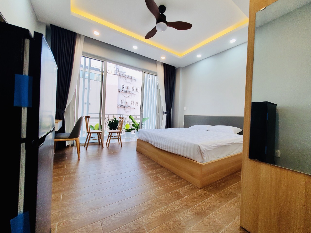 *** HOT HOT HOT *** CHÍNH CHỦ CHO THUÊ CĂN HỘ VIEW ĐẸP TẠI QUẬN TÂN BÌNH - HỒ CHÍ MINH 11352904