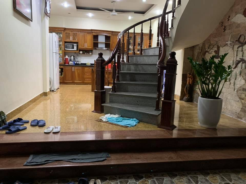 Gia đình mình đang cần tiền muốn bán nhanh nhà trong ngõ tại Hà Nội 11363026