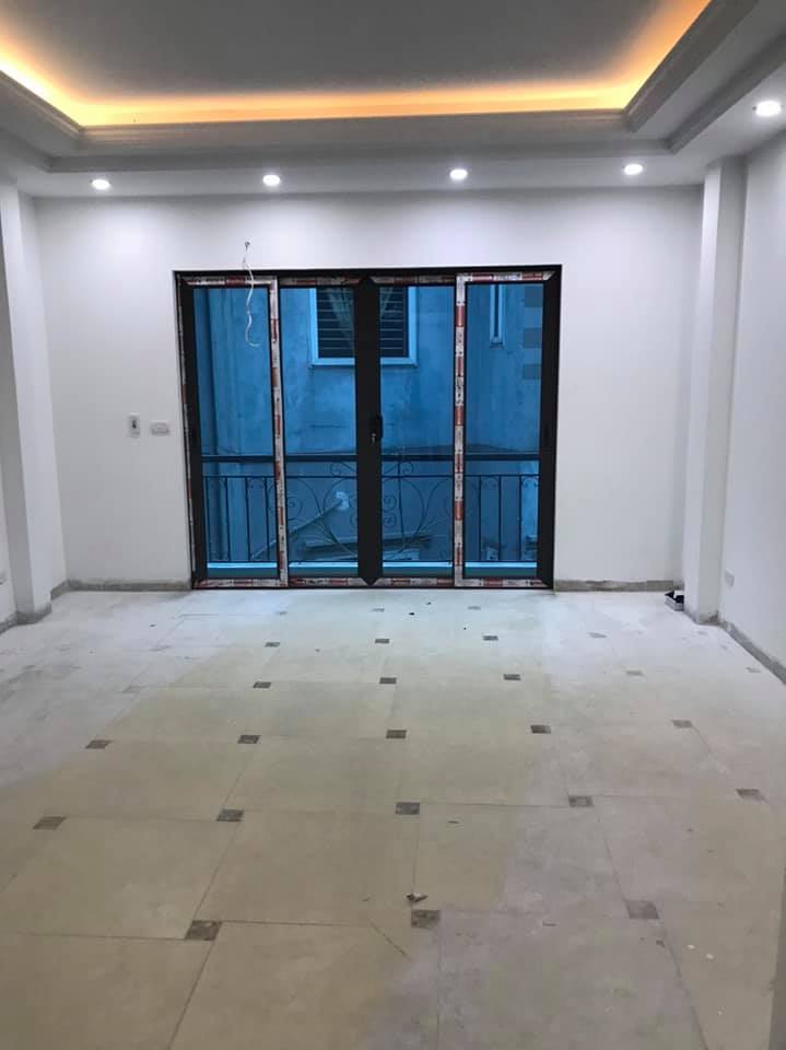 Bán nhà đẹp phố Bồ Đề, Long Biên 5 Tầng, 52m2, giá 6.1 tỷ (ngõ ô tô)
 11373753