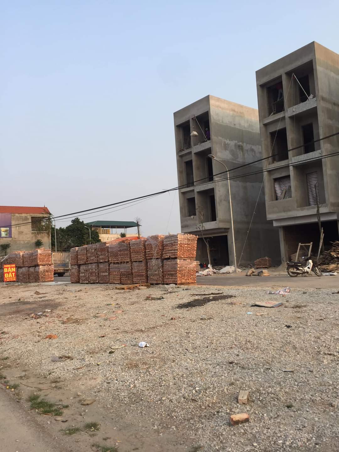 DỰ ÁN DỌC CỬA CÔNG HÀ CHUA TO ĐÃ CÓ SỔ ĐÃ DƯỢC XÂY DỰNG VÀ SỬ DỤNG LUÔN 11378684