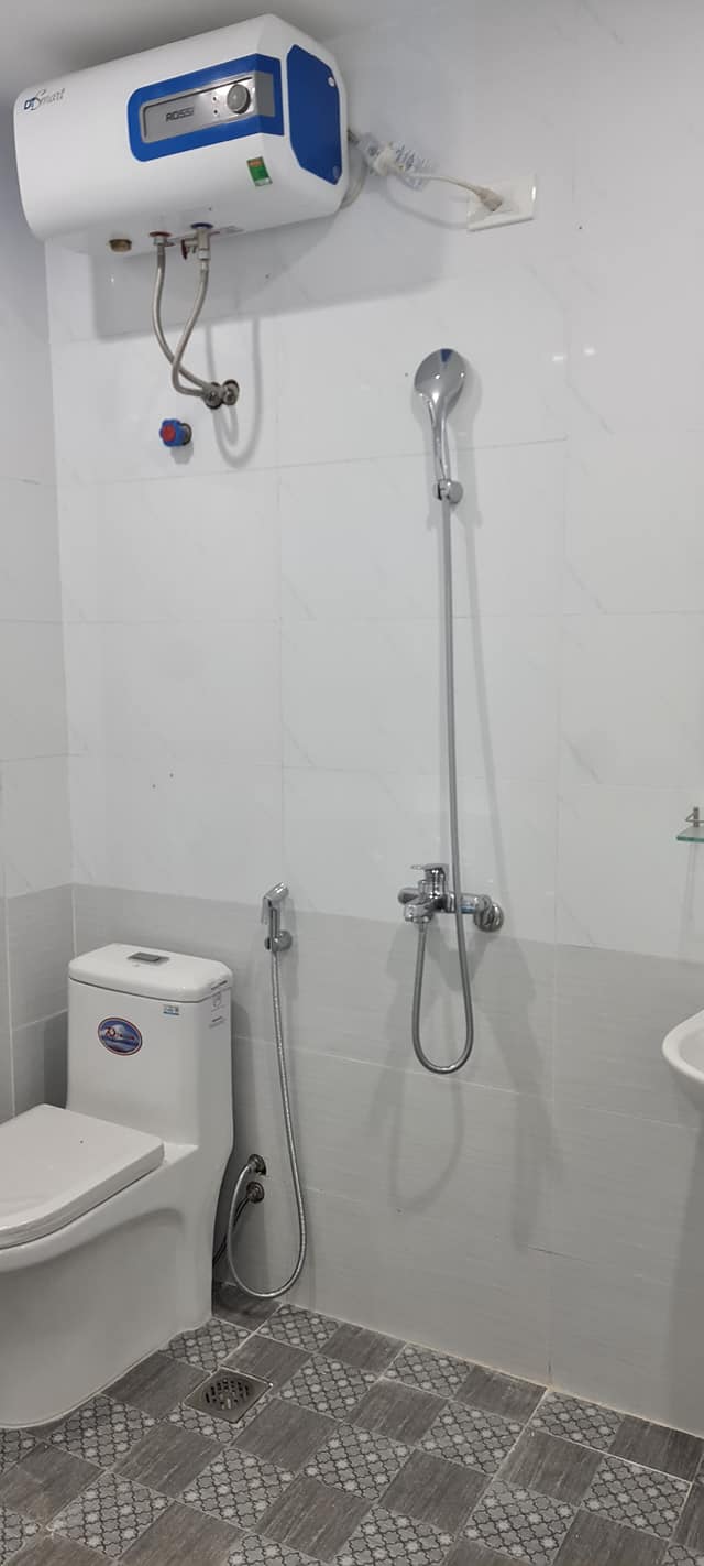 Nhà Mai Dịch - Ô tô đỗ cửa, ở luôn - Dòng tiền đỉnh - 50m2 5 tầng, 10m mặt tiền - Hơn 4 tỷ 11405128