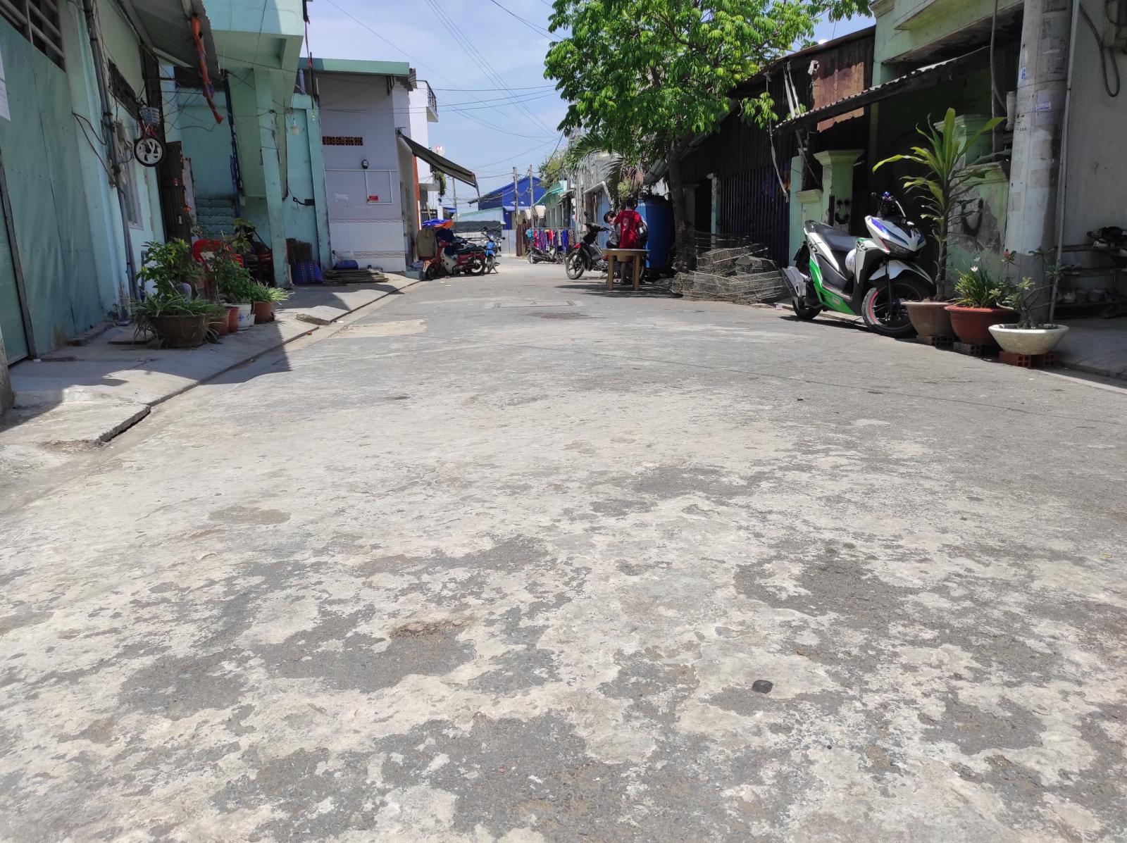 CHUYỂN CÔNG TÁC BÁN GẤP NHÀ HẺM 8M TỈNH LỘ 10, TÂN TẠO, BÌNH TÂN. 11431887