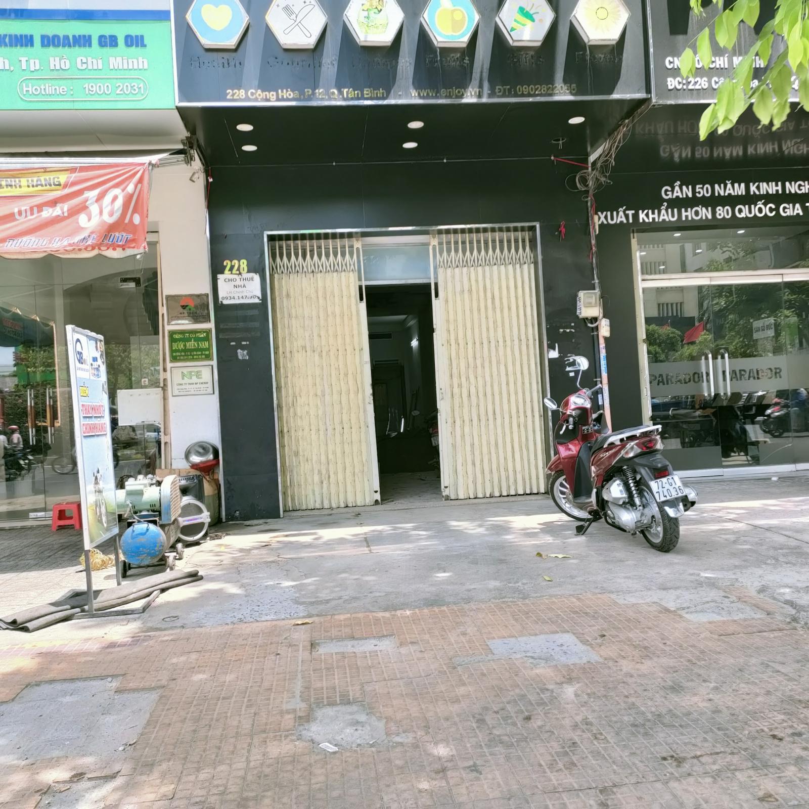 Chính Chủ Cần Cho Thuê Nhà Mặt Tiền Số 228, Cộng Hòa, Quận Tân Bình, TP Hồ Chí Minh. 11432181