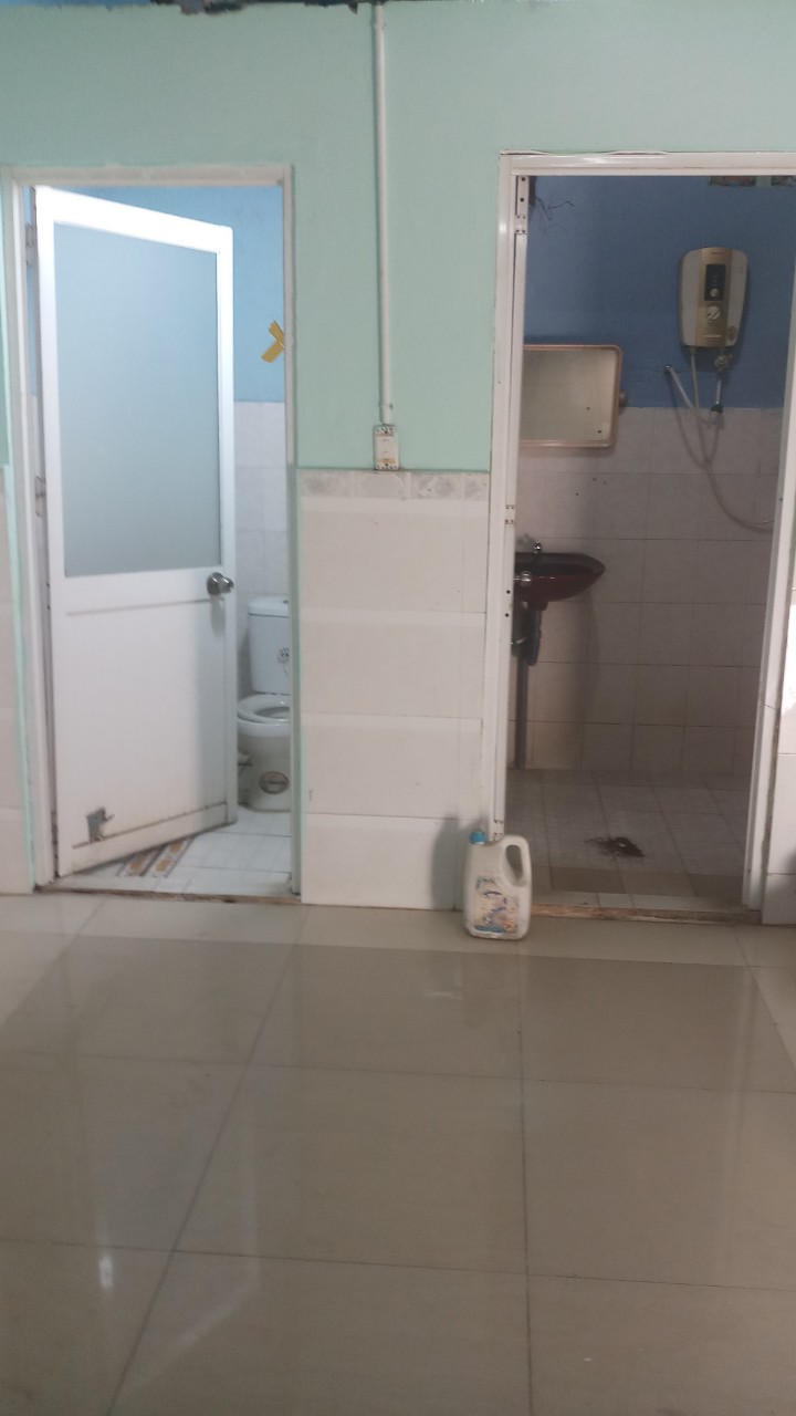 CHÍNH CHỦ CẦN CHO THUÊ NHÀ TẠI 39/23/15 HOÀNG BẬT ĐẠT, P15, Q. TÂN BÌNH .TP HCM 11444457