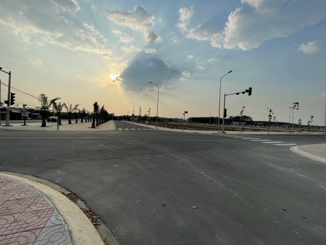 CHÍNH THỨC NHẬN ĐẶT CHỔ SIÊU PHẨM MỚI ———- ĐẤT SỔ ĐỎ PHỐ THƯƠNG MẠI NGAY CHỢ TRỪ VĂN THỐ- BÀU BÀNG 11463270